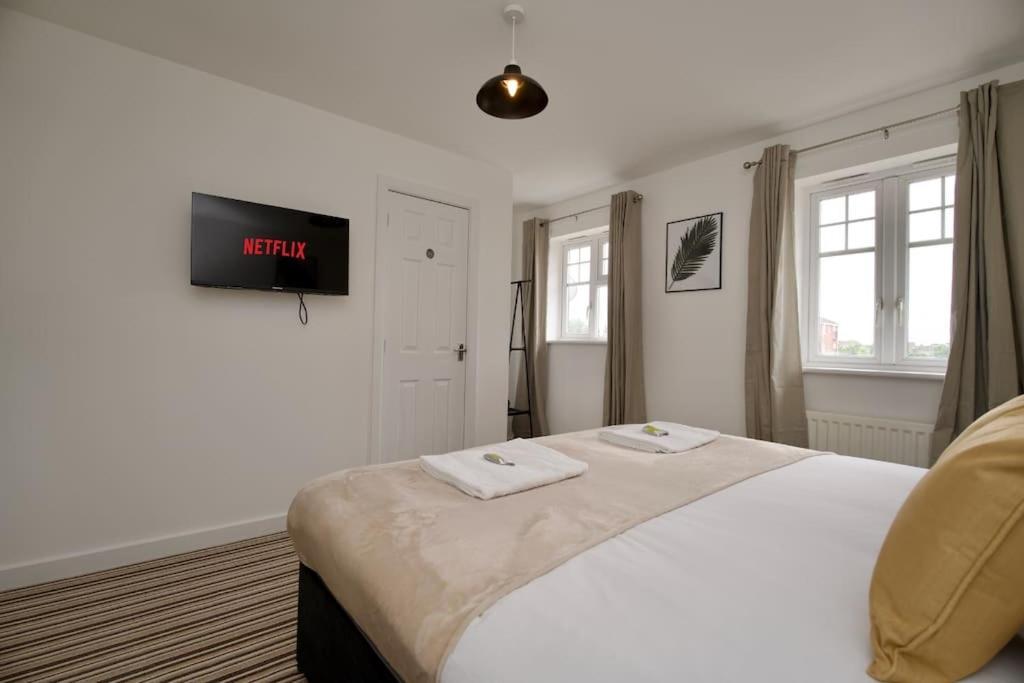 コヴェントリー Highley'S Nest - Fully Furnished Gem, Free Private Parking, Sky Tv & Netflixヴィラ エクステリア 写真